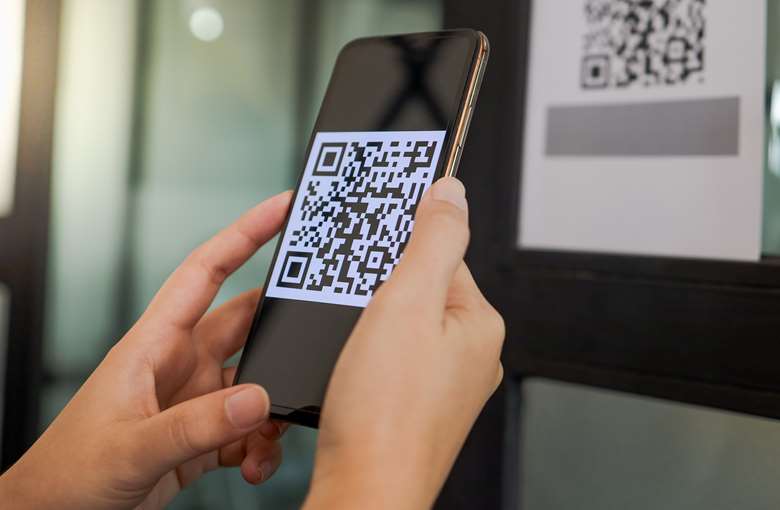 Children and families can give feedback on their experiences of Cafcass using QR codes. Picture: Charlie's/Adobe Stock
